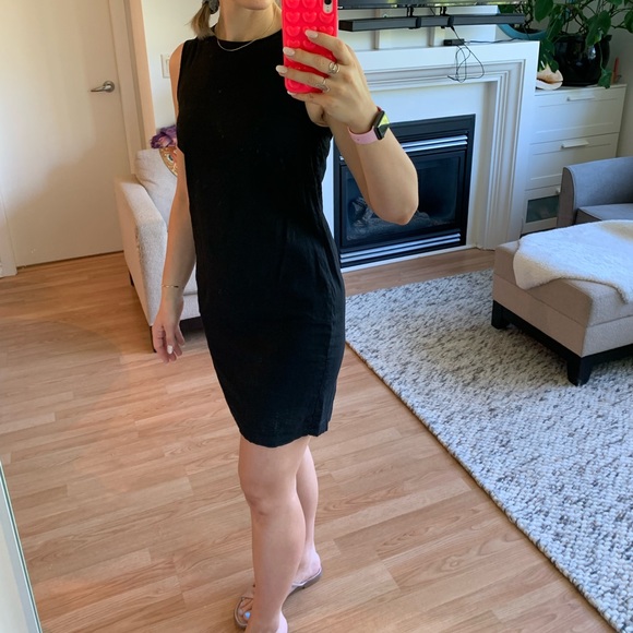 Theory black dress - Picture 3 of 9